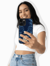 Club América dark stylish phone case with logo and elegant design